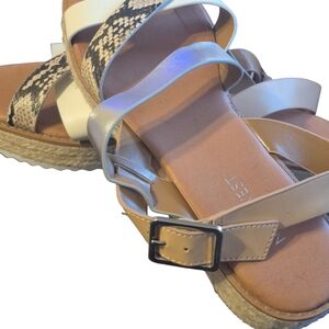 Nine West Snake Skin Print Strappy Summer Sandals 8.5 Espadrille